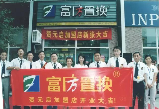 文化經(jīng)紀(jì)人是他的護(hù)城河